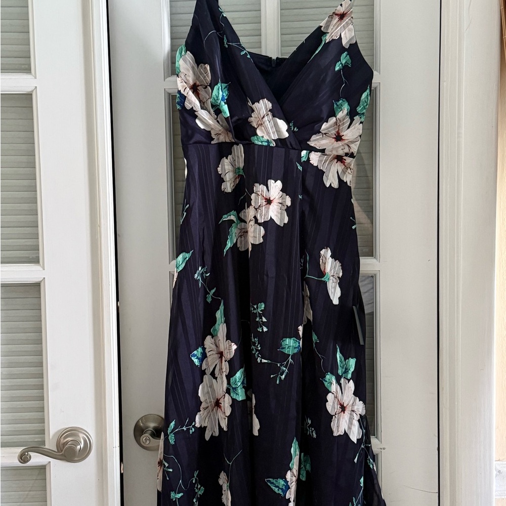 Lulu's All About Love Floral Midi Dress